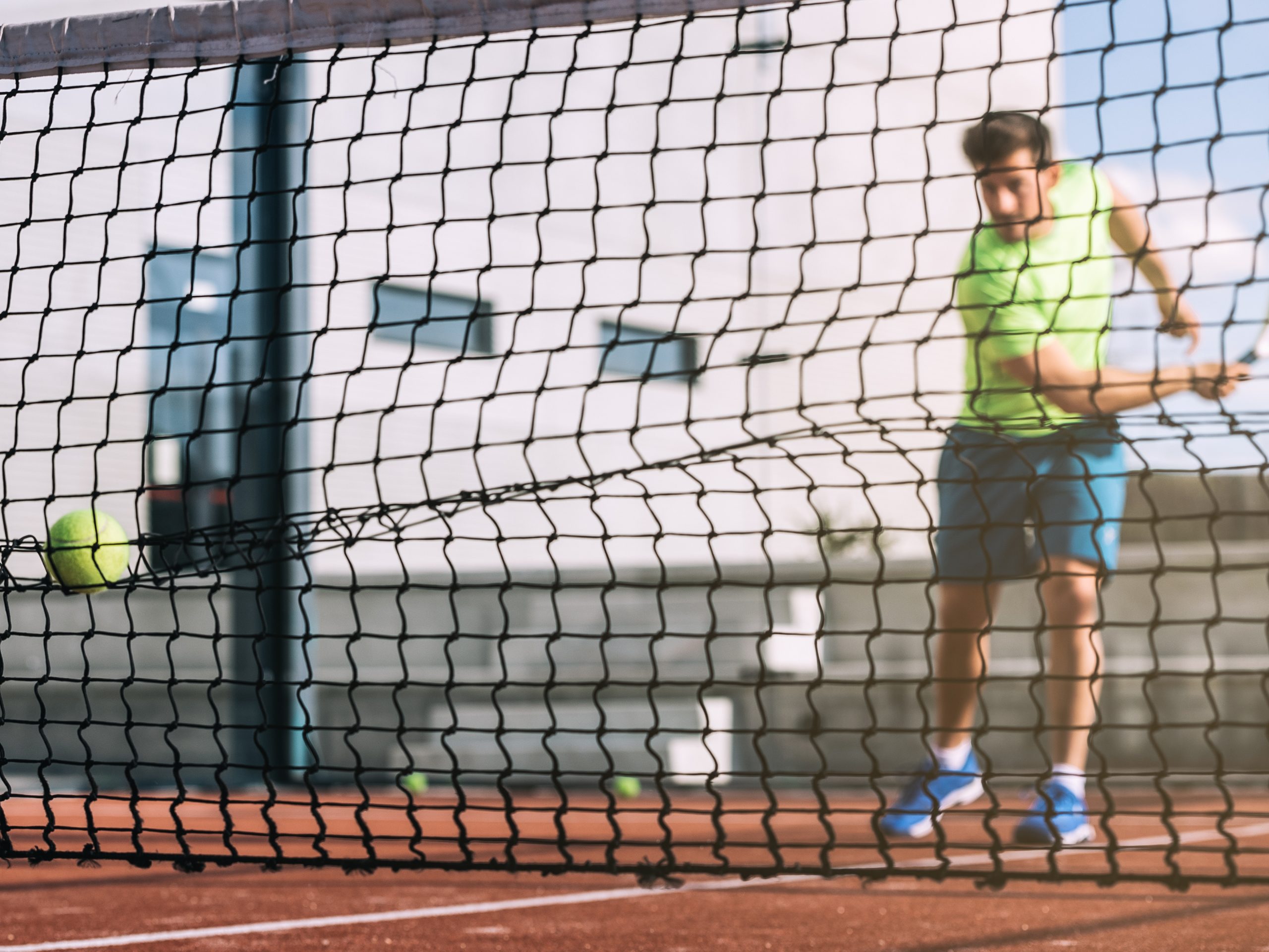 Get a padel court at your sports facility with CorteSport.